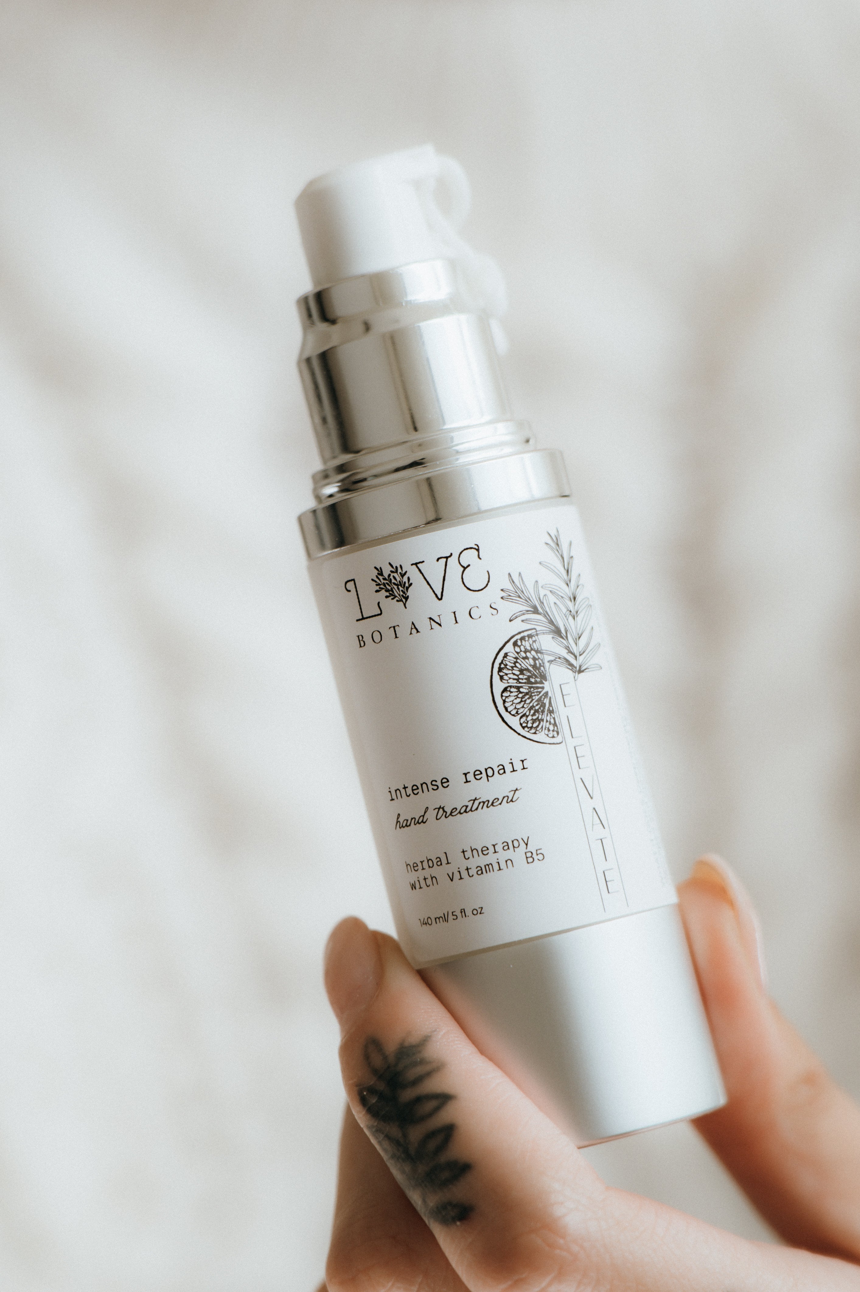 Intense Repair Hand Treatment with B5