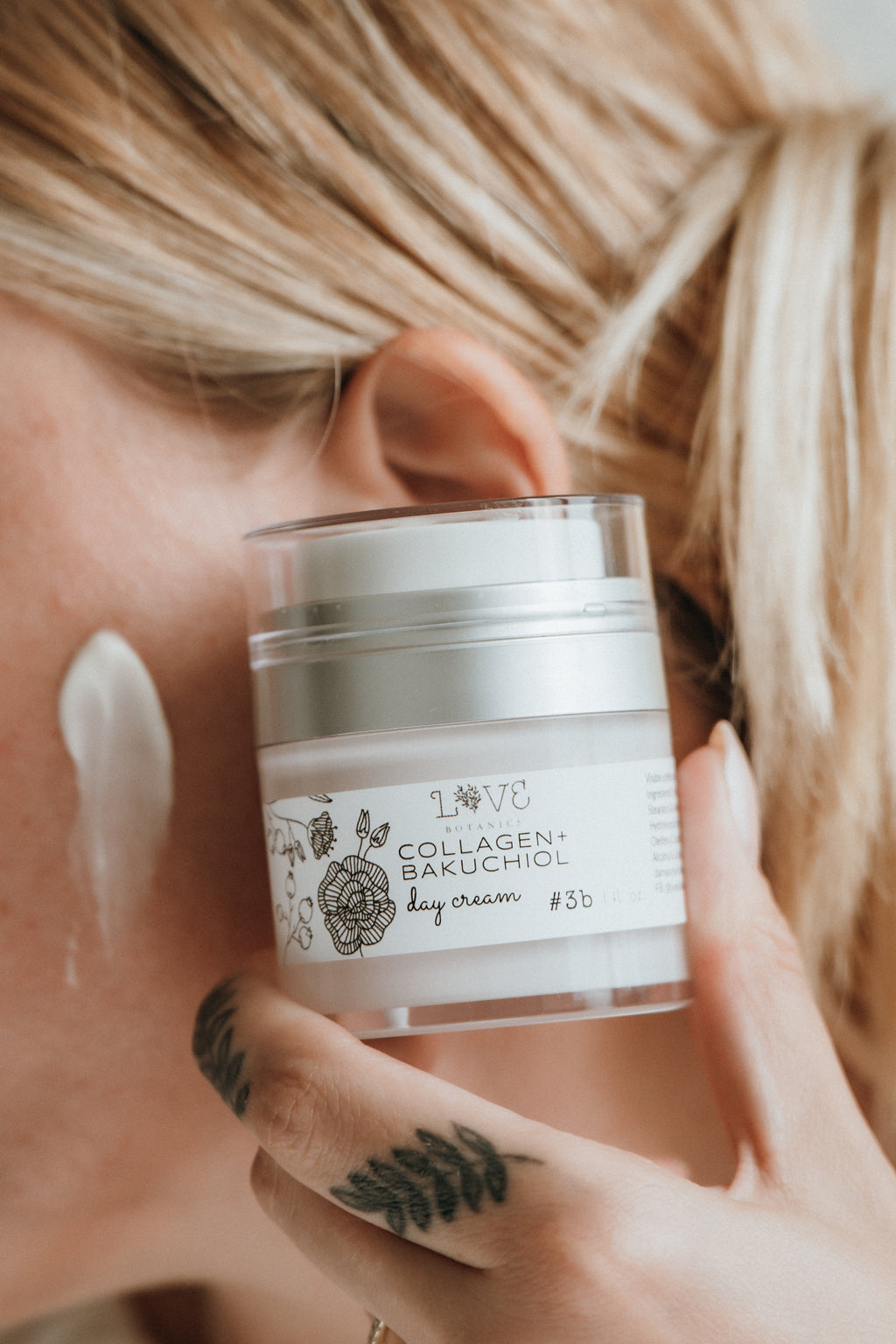 Collagen and Bakuchiol Moisturizer
